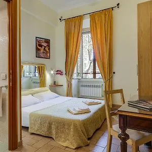 At St. Peter's Apartamento