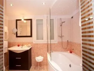 Alojamento de Acomodação e Pequeno-almoço Relais Forus Inn Roma